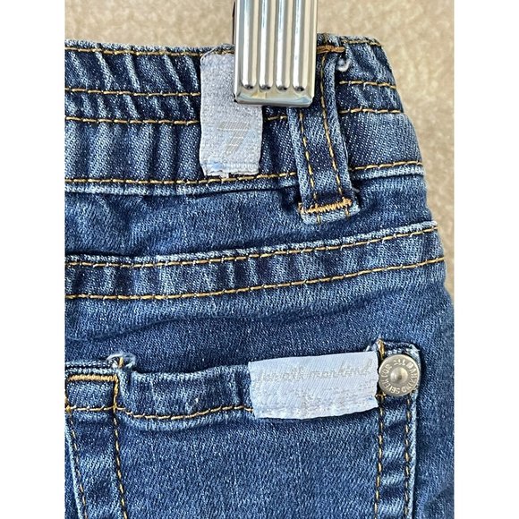 7 for all Mankind Medium-Wash Denim Rolled Bottom Shorts - Picture 7 of 9